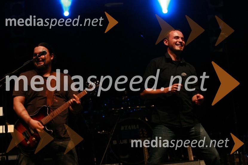 Skupina Blue PlanetLendavska trgatev 2010