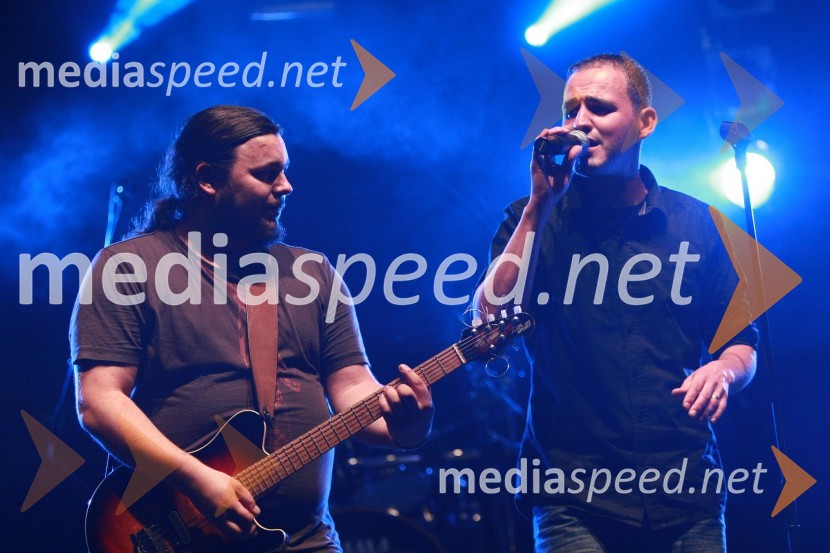 Skupina Blue PlanetLendavska trgatev 2010