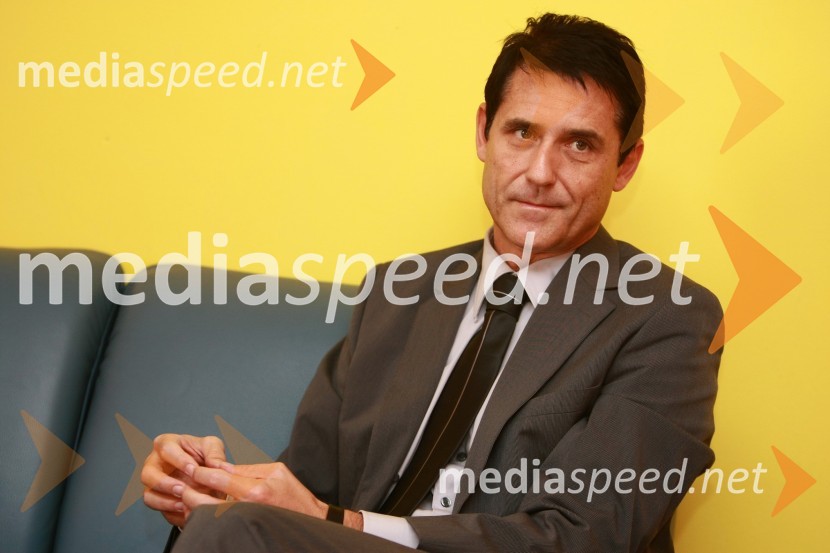 Stojan Auer, kandidat za župana Mestne občine MariborStojan Auer, kandidat za župana Mestne občine Maribor