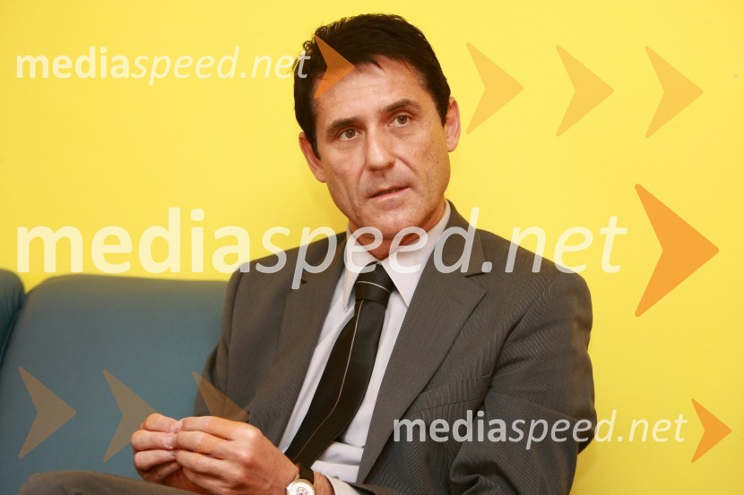 Stojan Auer, kandidat za župana Mestne občine MariborStojan Auer, kandidat za župana Mestne občine Maribor