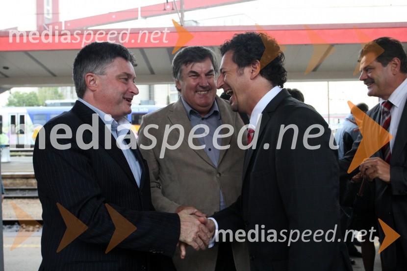 Bojan Horvat, kandidat za župana Mestne občine Maribor in Patrick Vlačič, minister za prometOdprtje daljinskega in avtomatskega železniškega prometa iz centra vodenja prometa