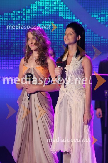 Duet NajuSlovenska popevka 2010, zmagovalka: Darja Švajger s popevko Otok ljubezni