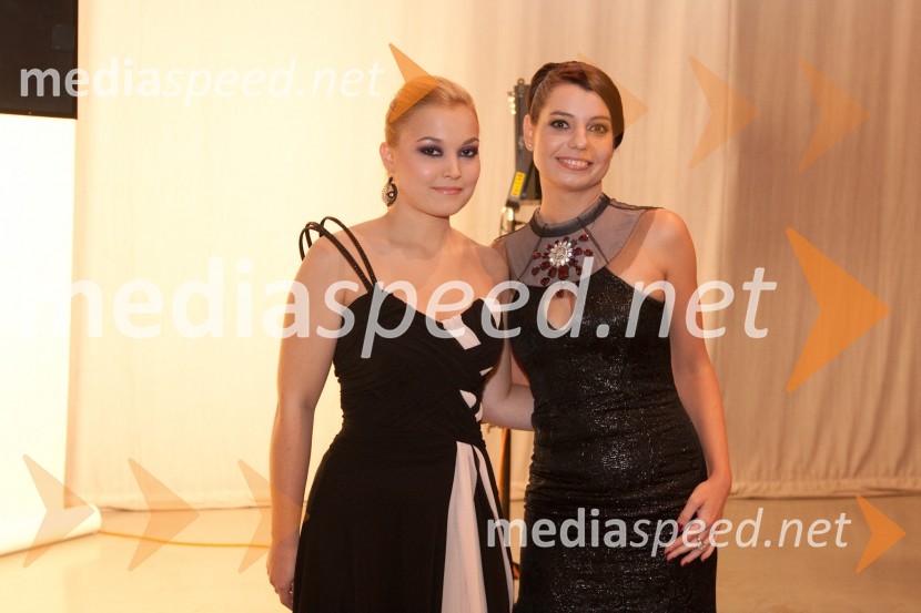 Eva Černe, pevka in Iva Stanič, pevkaSlovenska popevka 2010, zmagovalka: Darja Švajger s popevko Otok ljubezni