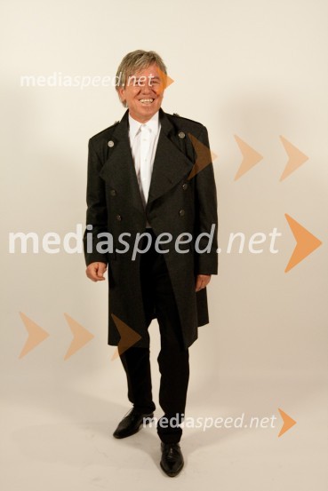 Slavko Ivančič, pevecSlovenska popevka 2010, zmagovalka: Darja Švajger s popevko Otok ljubezni