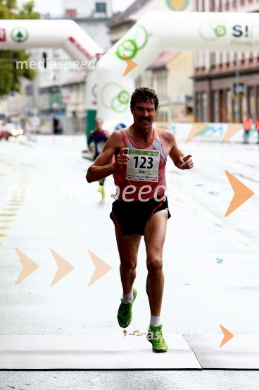 Jože Mori, maratonec (123)
1. Eko maraton Maribor, tekaški maraton, tekači