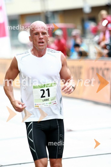 Kristjan Ljubič, maratonec (21)1. Eko maraton Maribor, tekaški maraton, tekači