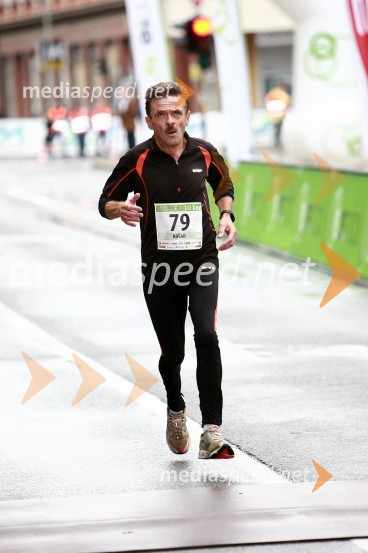 Dušan Košar, maratonec (79)1. Eko maraton Maribor, tekaški maraton, tekači