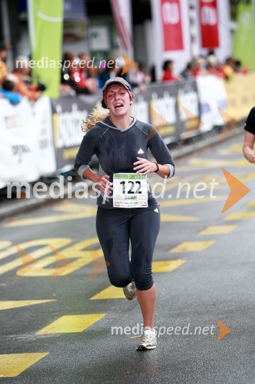 Barbara Škerget, maratonka (122)1. Eko maraton Maribor, tekaški maraton, tekači