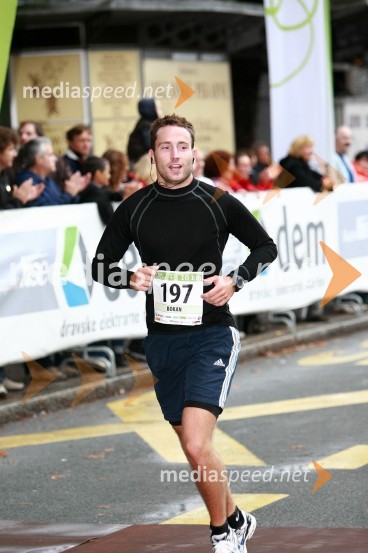 Niko Bokan, maratonec (197)
1. Eko maraton Maribor, tekaški maraton, tekači