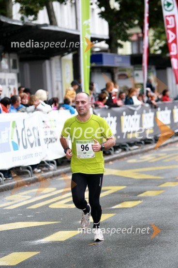 Mito Kot, maratonec (96)1. Eko maraton Maribor, tekaški maraton, tekači