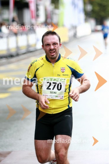 Jernej Slejko, maratonec (270)1. Eko maraton Maribor, tekaški maraton, tekači