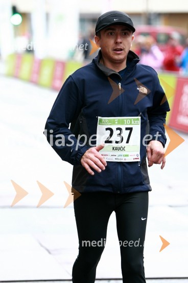 Peter Kaučič, maratonec (237)
1. Eko maraton Maribor, tekaški maraton, tekači