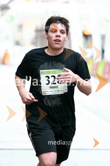 Frančič, maratonec (326)1. Eko maraton Maribor, tekaški maraton, tekači