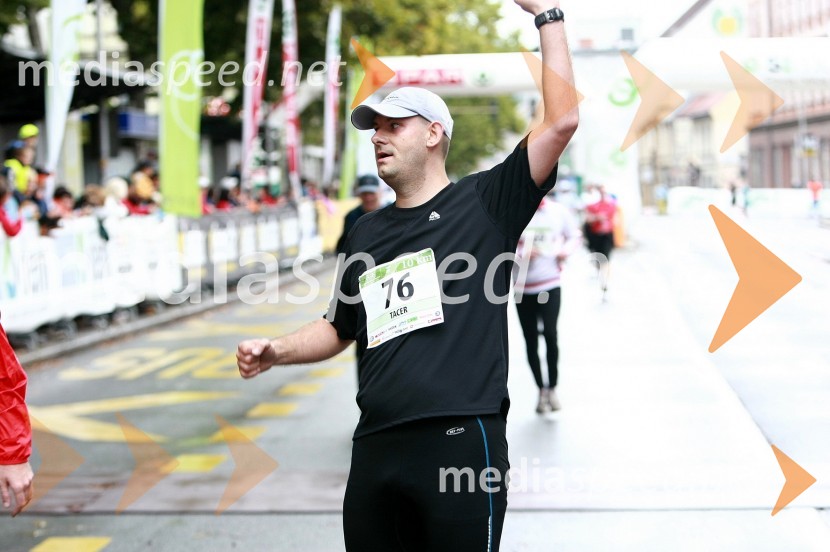 Boštjan Tacer, maratonec (76)
1. Eko maraton Maribor, tekaški maraton, tekači
