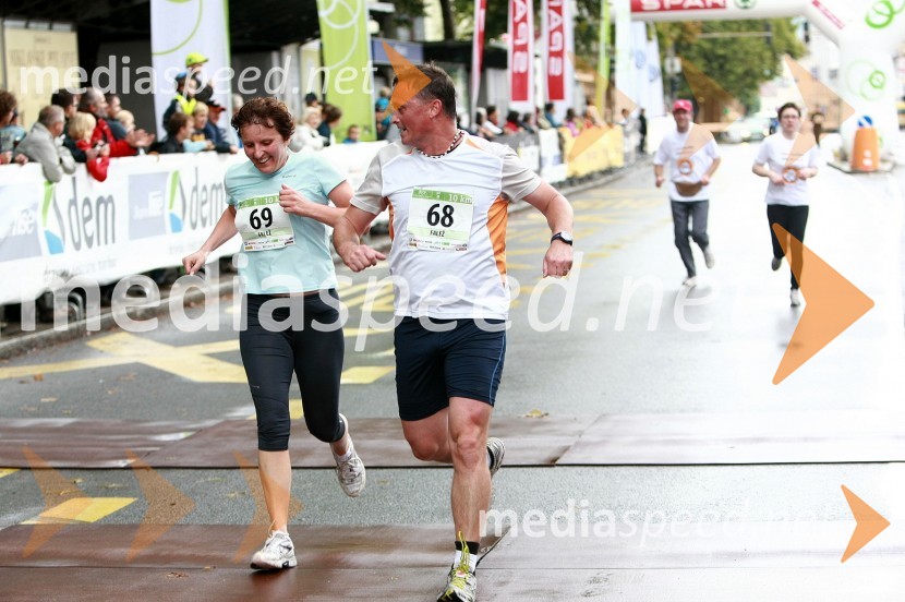 Karin Falež, maratonka (69) in Miran Falež, maratonec (68)

1. Eko maraton Maribor, tekaški maraton, tekači
