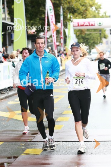 .. in Urška Šraj, maratonka (216)1. Eko maraton Maribor, tekaški maraton, tekači