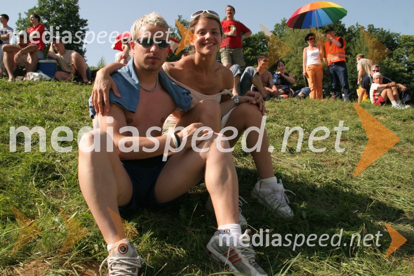 Rene Mlekuž, nekdanji smučar in njegovo dekle Nika PoharMOTOKROS, svetovno prvenstvo MX3 in evropsko prvenstvo do 125 ccm