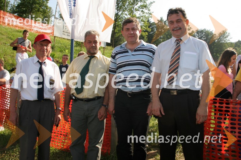 Herman Jakolič, predsednik AMD Orehova vas, Anton Obreht, župan občine Hoče - Slivnica, Janez Božič, minister za promet in Srečko Hvauc, poslanec Državnega zboraMOTOKROS, svetovno prvenstvo MX3 in evropsko prvenstvo do 125 ccm