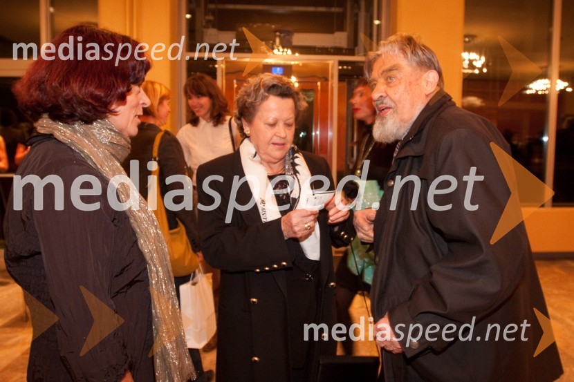 Štefka Zlobec, Veronika Zlobec in soprog Ciril, literatRomeo in Julija, premiera v MGL in podelitev 23. Dnevnikove nagrade