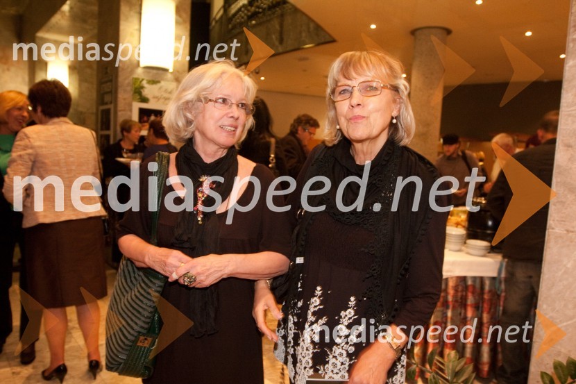 Teja Glažar in ...Obisk stare gospe, premiera SNG Nova Gorica