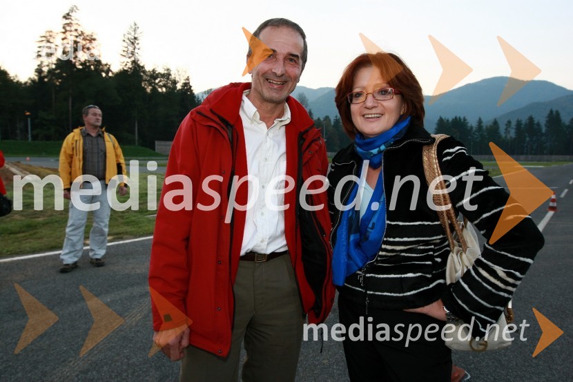 ... in Alenka Žnidaršič Kranjc, predsednica upravnega odbora pokojninske družbe Prva groupPorsche Slovenija, Poslovni poligon