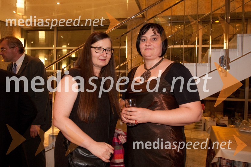 Mojca Kranjc, dramaturginja in Klavdija Zupan, režiserkaObisk stare gospe, premiera SNG Nova Gorica