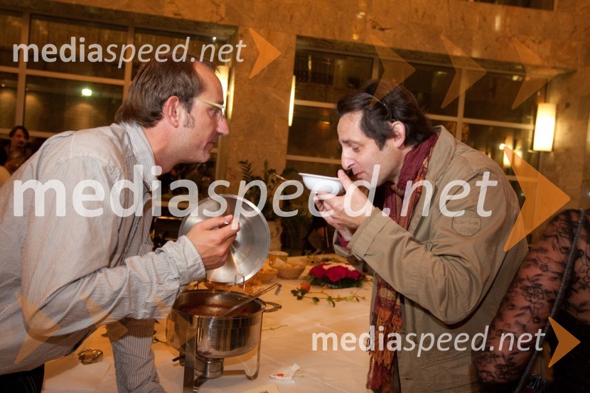 Blaž Valič, igralec in Gorazd Jakomini, igralecObisk stare gospe, premiera SNG Nova Gorica