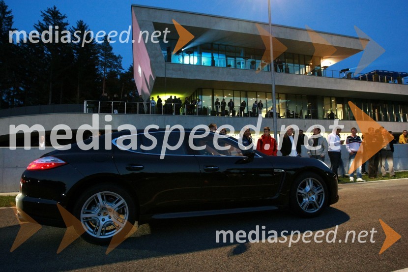 Porsche Slovenija, Poslovni poligon