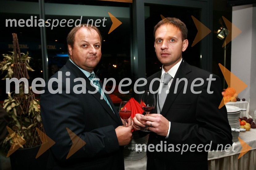 Milan Jarc, lastnik podjetja Avto Jarc d.o.o. in Franci Bolta, direktor znamke Audi pri podjetju Porsche Slovenija d.o.o.Porsche Slovenija, Poslovni poligon