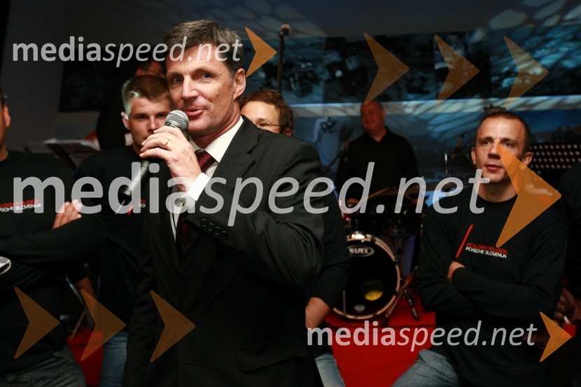 Jernej Dragoš, vodja znamke Porsche pri podjetju Porsche Slovenija d.o.o.Porsche Slovenija, Poslovni poligon