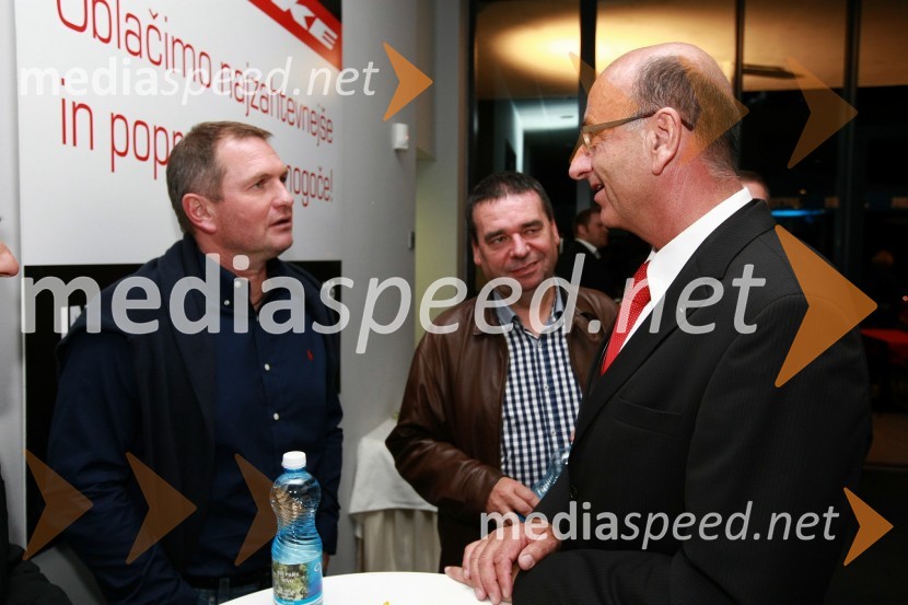 Matjaž Kek, selektor slovenske nogometne reprezentance, Srečko Vilar, generalni sekretar Zlate lisice in Heinz Slesak, generalni direktor Porsche Slovenija d.o.o.Porsche Slovenija, Poslovni poligon