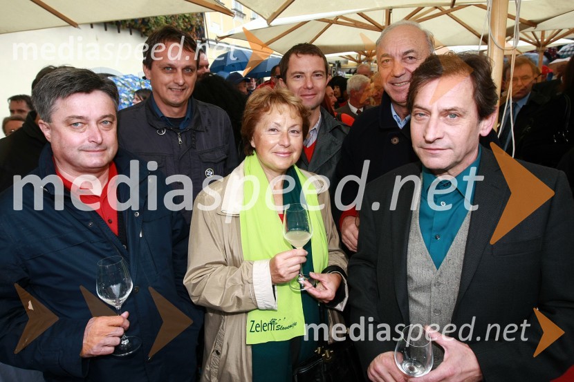 Županski kandidati: Bojan Horvat, Tomaž Kancler, Melita Cimerman, Tomaž Orešič, Janez Ujčič in Teodor LorenčičTrgatev Stare trte v Mariboru