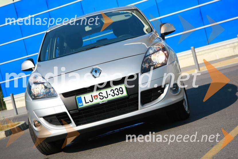 Renault Scenic DCIRenault Scenic DCI