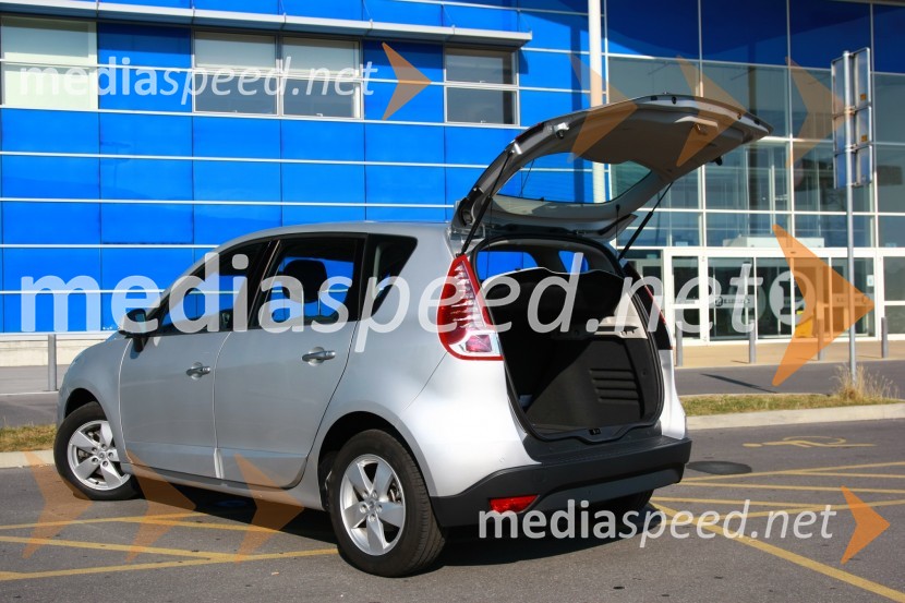 Renault Scenic DCIRenault Scenic DCI