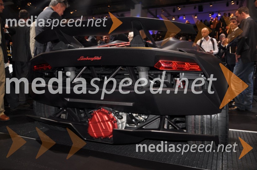 Lamborghini Sesto Elemento koncpetLamborghini Sesto Elemento koncept