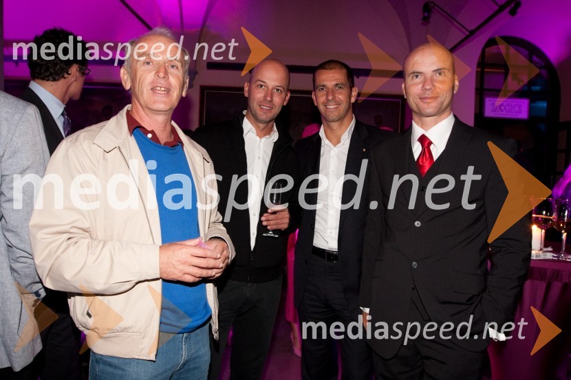 Jože Mermal, predsednik uprave BTC, ..., Marko Mlakar, Amrop Adria in Marko KryžanovskiPink Si Sloveniji, koncert ob začetku delovanja v Sloveniji