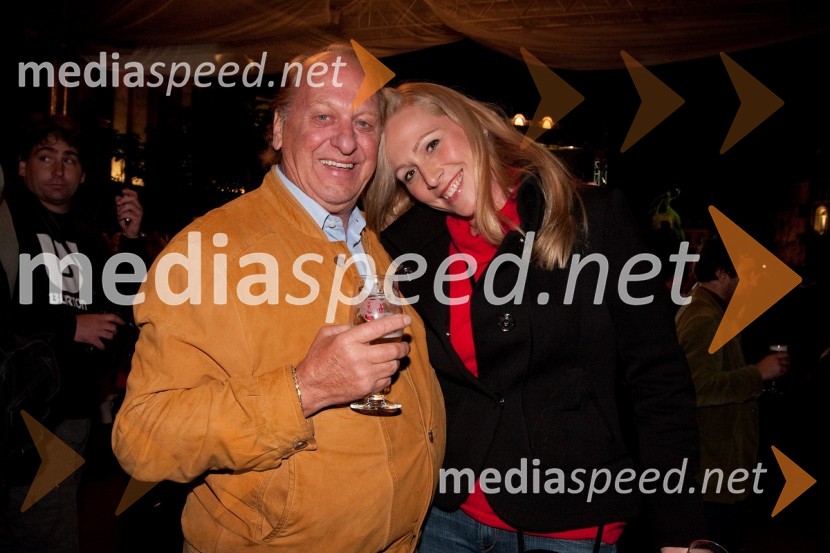 Tomislav Loboda, zlatar in Katja VinšekPink Si Sloveniji, koncert ob začetku delovanja v Sloveniji