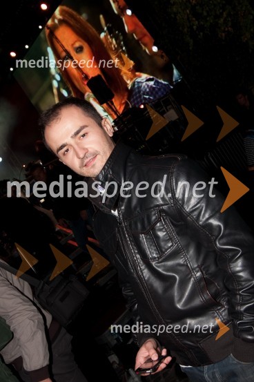 Miki Bubulj, stand up komikPink Si Sloveniji, koncert ob začetku delovanja v Sloveniji