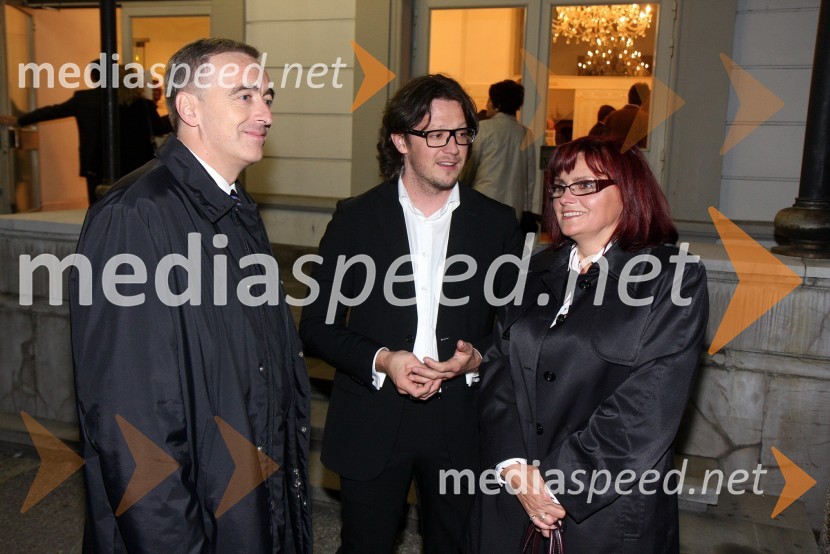 Aleš Zalar, minister za pravosodje, Boštjan Kljun, tv voditelj in Marjana Kreitner, predsednica LDS MariborLa boheme, premiera opere SNG Maribor