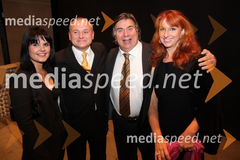 Franc Kangler, župan Mestne občine Maribor ter soproga Tanja, Miro Solman, operni pevec in soproga Maria Grazia Patella
La boheme, premiera opere SNG Maribor