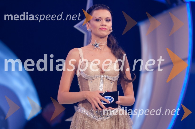Nina Osenar, voditeljica oddajeBig brother slavnih 2010