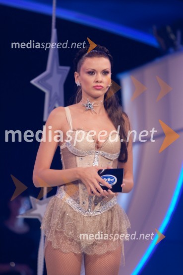 Nina Osenar, voditeljica oddajeBig brother slavnih 2010