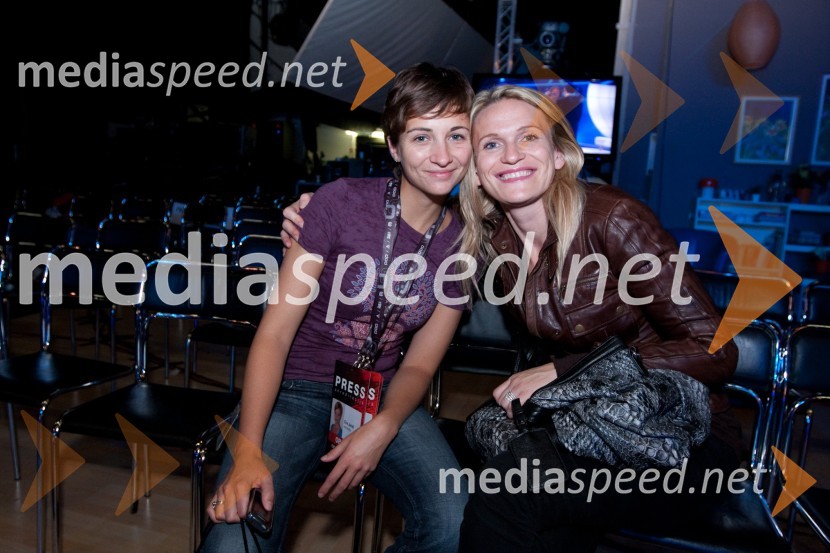 Katja Kovačič, PR Pop tv in Petra UranjekBig brother slavnih 2010