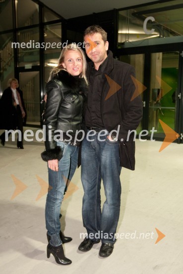 Sanja Griljc, vodja marketinga MKT in soprog GregorJosé Carreras, koncert opernega pevca