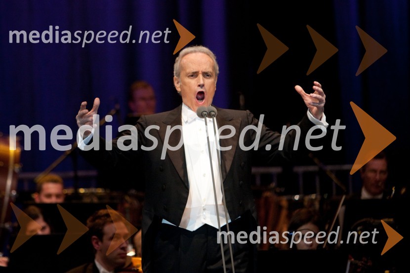José Carreras, tenoristJosé Carreras, koncert opernega pevca