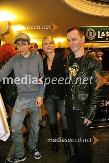 Aljoša Koltak, igralec, Tatjana Doma, dramaturginja SLG Celje in David Čeh, igralecŽupanova Micka, premiera komedije SLG Celje