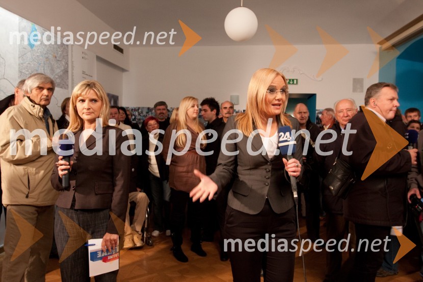 Spremljanje rezultatov v štabu Zorana Jankoviča