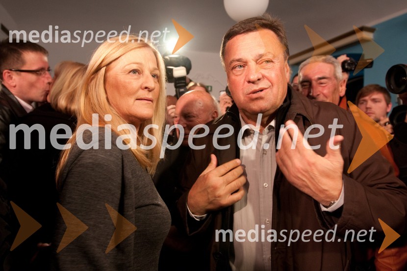 	 Zoran Jankovič, župan mestne občine Ljubljana, soproga MijaSpremljanje rezultatov v štabu Zorana Jankoviča