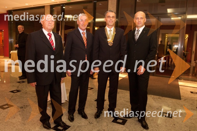 Aleš Mižigoj, Aleš Čerin, podžupan Ljubljane, Črtomir Remec, predsednik Rotary cluba 2010 in Miha DobrinRotary club Ljubljana praznoval 20 let