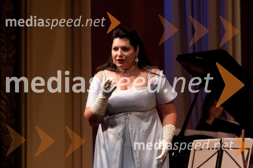 Irena Preda, operna pevkaRotary club Ljubljana praznoval 20 let